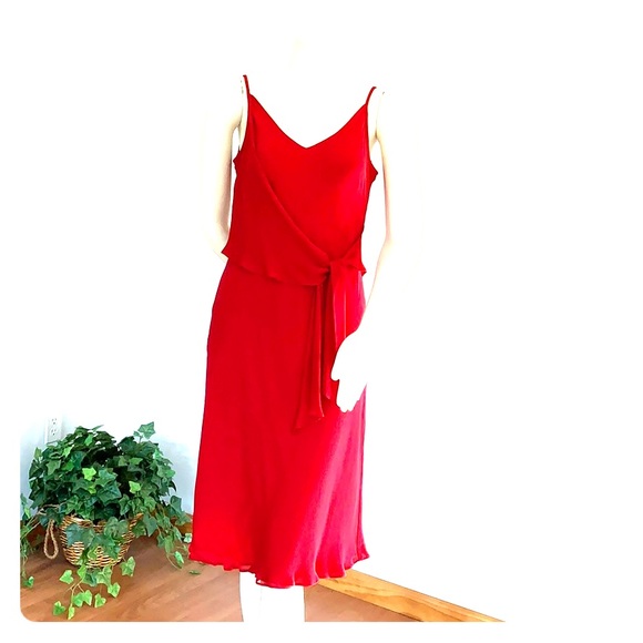 โค๏ธ Very flattening dress ๐ + free gift ๐ - Picture 2 of 8